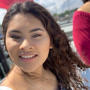 Meet your Posher, Lendis